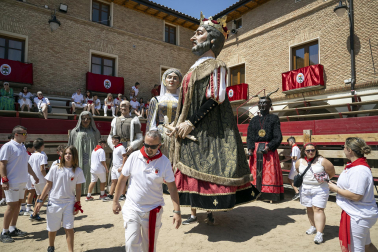 Fotos del cohete de fiestas de Larraga