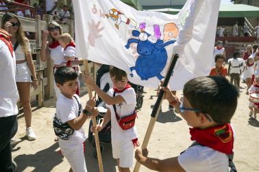 Fotos del cohete de fiestas de Larraga