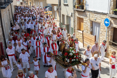 Fotos de la procesión de Fustiñana en honor a los patrones Justo y Pastor