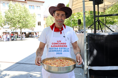 Fotos del concurso de ajuarriero en fiestas de Estella