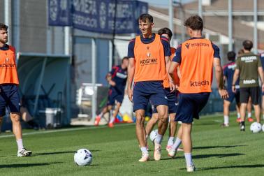 Fotos de la última sesión de Osasuna antes de medirse en EL Sadar al Al-Ain