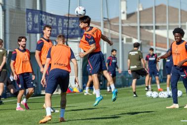 Fotos de la última sesión de Osasuna antes de medirse en EL Sadar al Al-Ain
