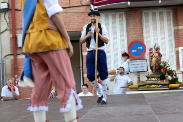 Fotos del paloteado de las fiestas de Fustiñana