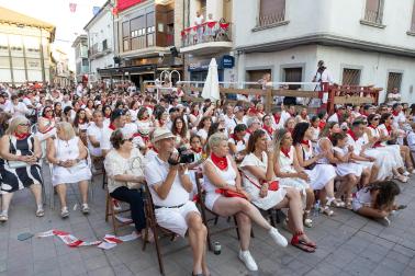 Fotos del paloteado de las fiestas de Fustiñana