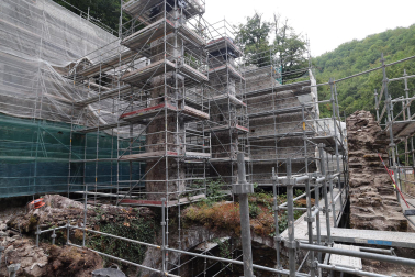 Fotos de las obras de reforma de la fábrica de armas de Eugi