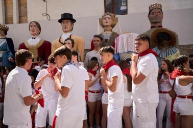 Fotos del inicio de las fiestas de Aoiz 2026