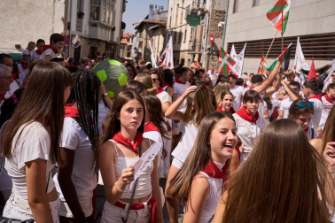Fotos del inicio de las fiestas de Aoiz 2026