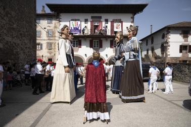 Fotos del inicio de las fiestas de Sunbilla 2026