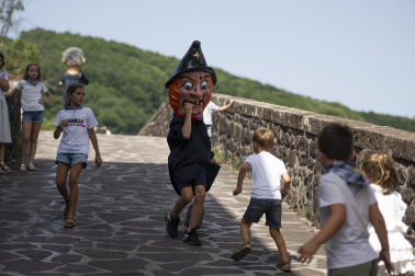 Fotos del inicio de las fiestas de Sunbilla 2026