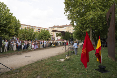 Fotos del homenaje al teniente Casanova, asesinado por ETA hace 26 años