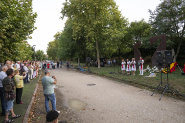 Fotos del homenaje al teniente Casanova, asesinado por ETA hace 26 años