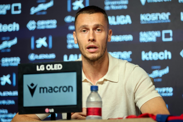 Fotos de la presentación de Jonathan Dubasin