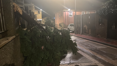 Fotos de la tormenta que ha causado incidencias y ha dejado varias calles anegadas en Milagro