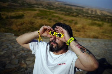 Fotos del eclipse solar en Arguedas
