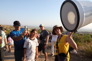 Fotos del eclipse solar en Sendaviva