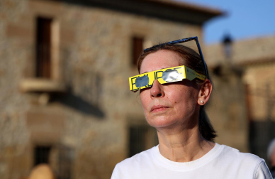 Fotos del eclipse solar en Estella