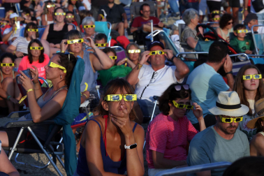 Fotos del eclipse de sol en Lerín