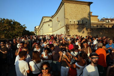 Fotos del eclipse solar en Pamplona