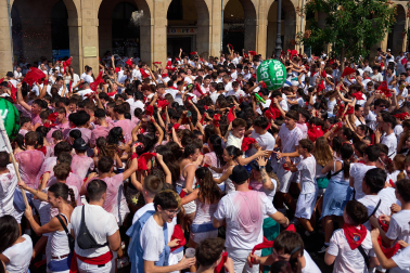 Fotos del cohete de fiestas de Tafalla 2026