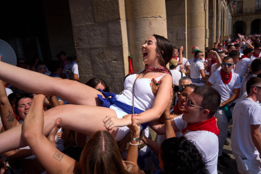 Fotos del cohete de fiestas de Tafalla 2026