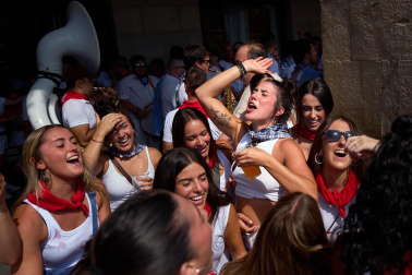 Fotos del cohete de fiestas de Tafalla 2026
