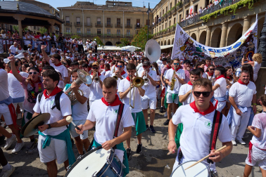 Fotos del cohete de fiestas de Tafalla 2026
