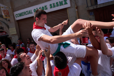 Fotos del cohete de fiestas de Tafalla 2026