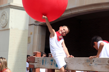 Fotos del cohete de fiestas de Buñuel 2026