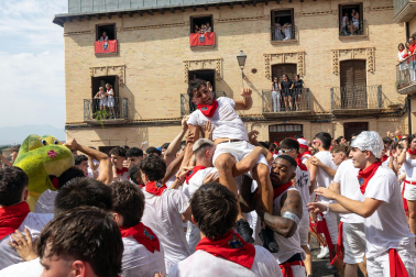 Fotos del cohete de fiestas de Murchante 2026