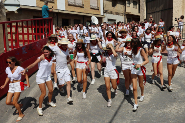 Fotos del inicio festivo en Santacara