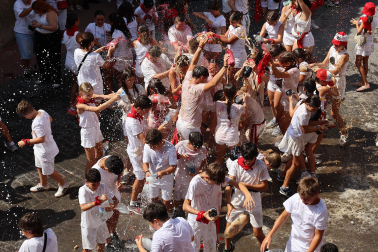 Fotos del inicio festivo en Santacara