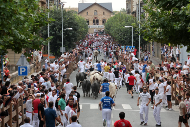 Fotos del primer encierro de las fiestas de Tafalla 2026