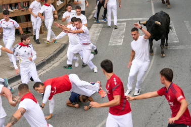 Fotos del primer encierro de las fiestas de Tafalla 2026