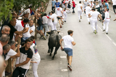 Fotos del primer encierro de las fiestas de Tafalla 2026