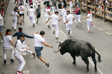 Fotos del primer encierro de las fiestas de Tafalla 2026