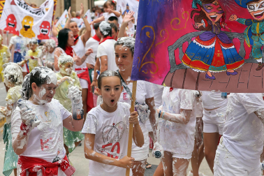 Fotos del cohete de inicio de fiestas en Falces
