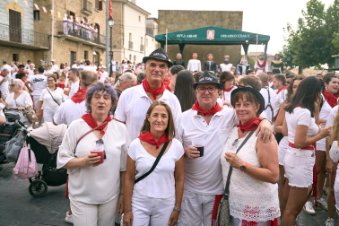 Fotos del inicio de las fiestas en Aibar