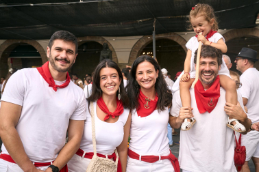 Fotos del inicio de las fiestas en Aibar