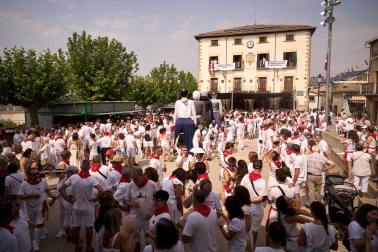 Fotos del inicio de las fiestas en Aibar