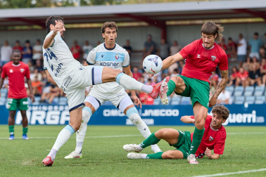 Foto del amistoso entre Osasuna y Arenas de Getxo