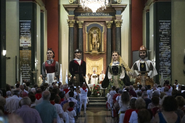 Fotos de la procesión de Burlada en honor a San Juan Bautista