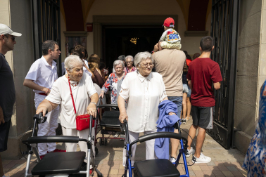 Fotos de la procesión de Burlada en honor a San Juan Bautista