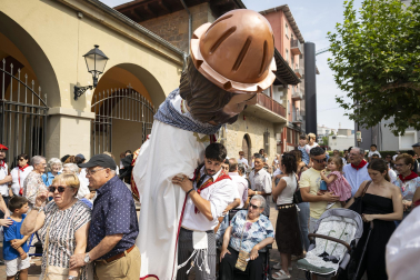 Fotos de la procesión de Burlada en honor a San Juan Bautista