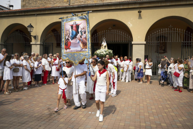 Fotos de la procesión de Burlada en honor a San Juan Bautista
