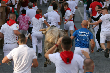 Fotos del segundo encierro de fiestas de Tafalla 2026