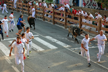 Fotos del segundo encierro de fiestas de Tafalla 2026
