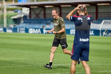 Fotos del entrenamiento de este domingo de Osasuna en Tajonar