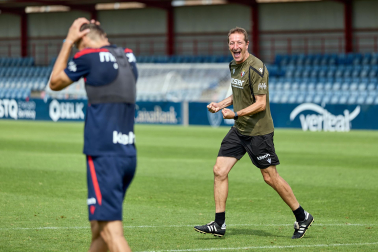 Fotos del entrenamiento de este domingo de Osasuna en Tajonar