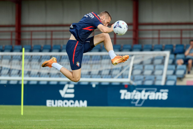 Fotos del entrenamiento de este domingo de Osasuna en Tajonar