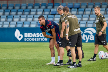 Fotos del entrenamiento de este domingo de Osasuna en Tajonar